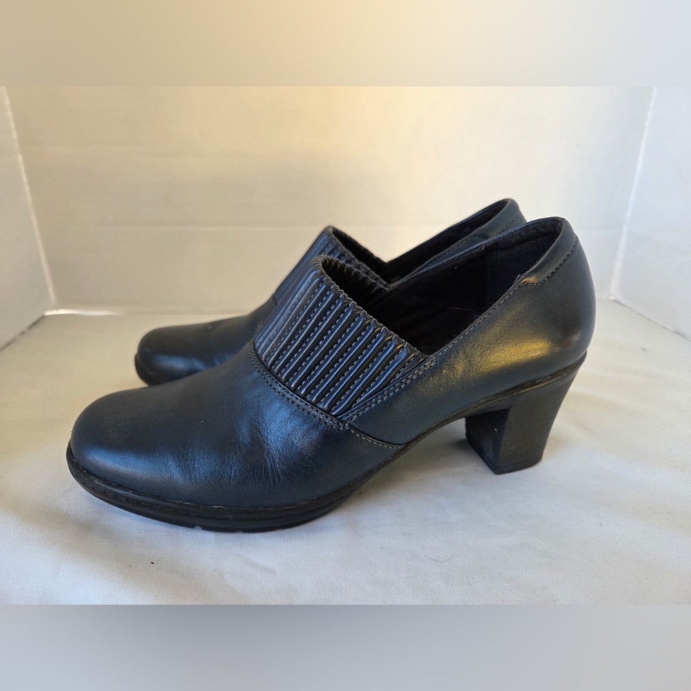 Clarks Bendables Women  Thoughtful Q Block Heel Navy Leather Slip Ons Size 8.5M - Picture 3 of 8